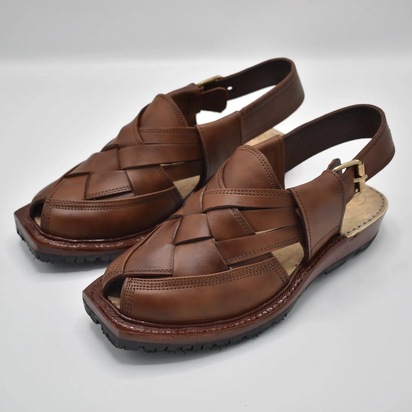 Norozi Design Chappal