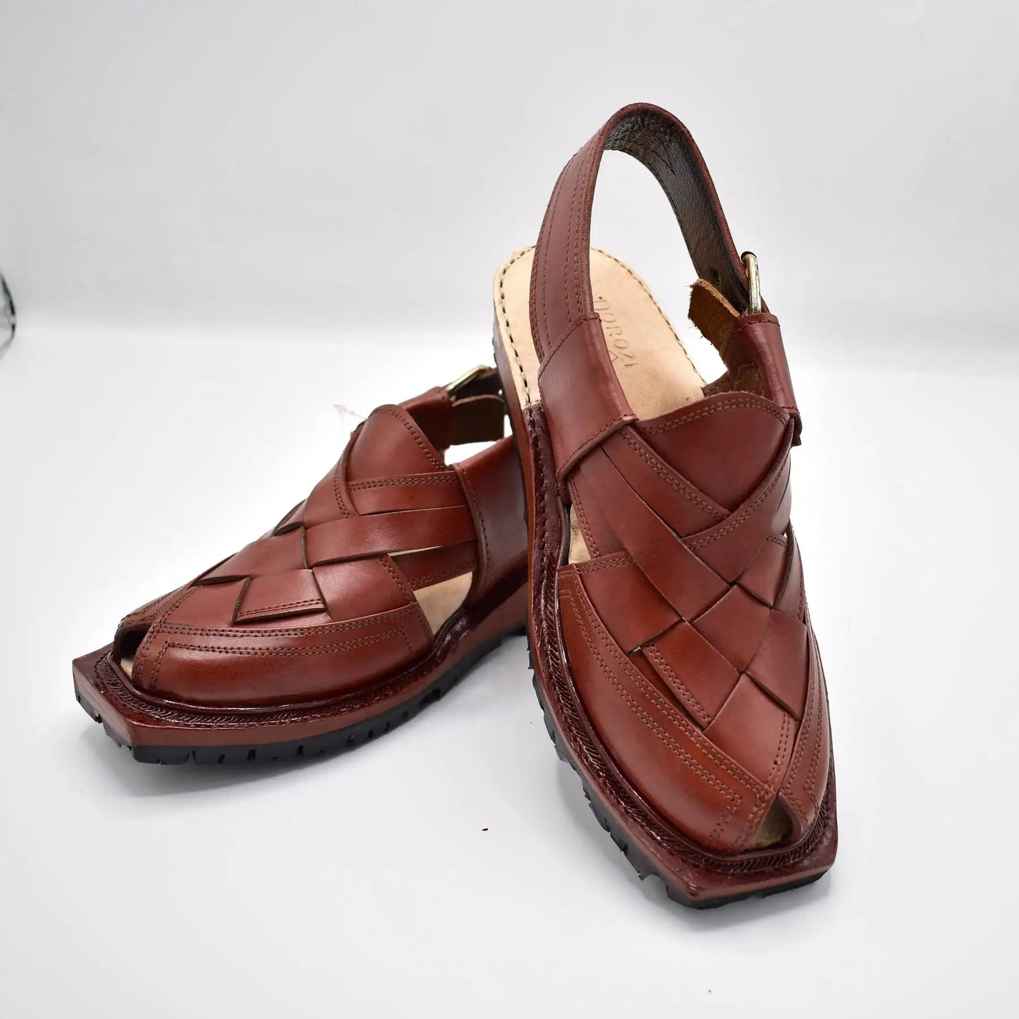 Norozi Design Chappal
